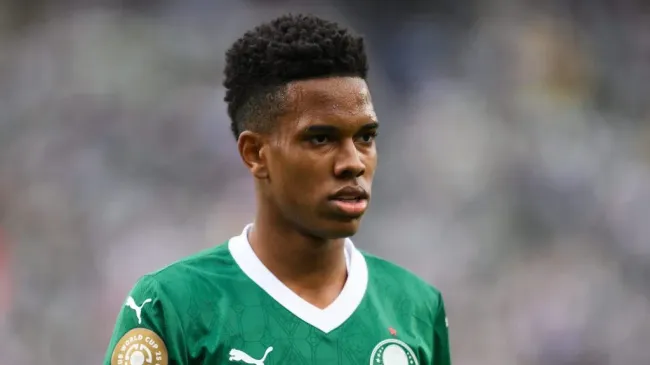 Palmeiras precisa de Estevão para superar o Al-Alhy (Photo by David Ramos/Getty Images)