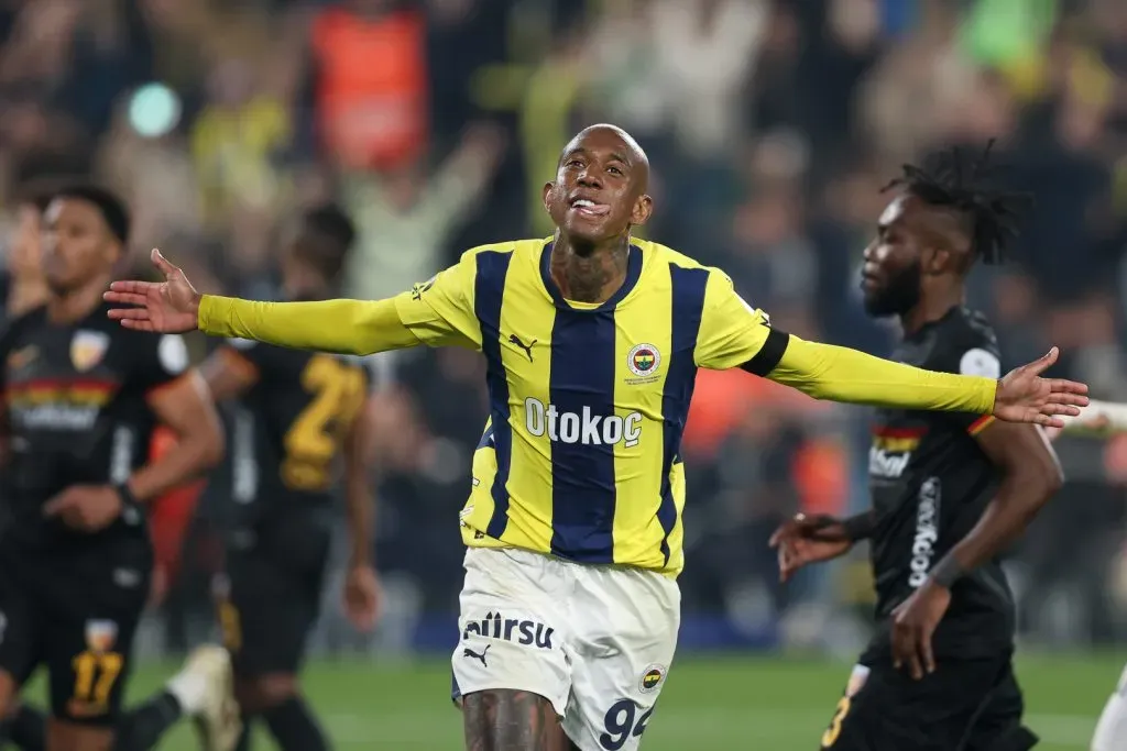 Talisca aponta importância de Jorge Jesus em sua carreira – Foto: Ahmad Mora/Getty Images