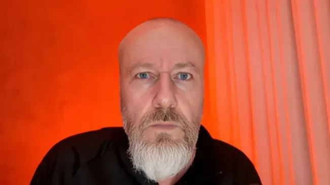 Fabiano Baldasso, influenciador colorado – Foto: Reprodução/YouTube