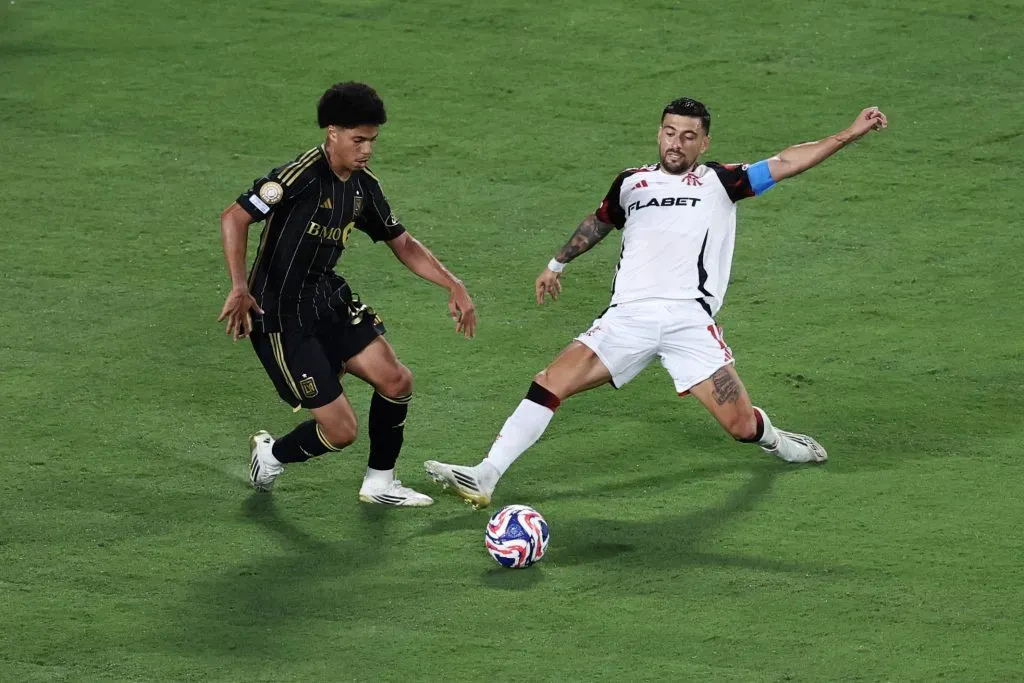 Flamengo fechou a fase de grupos empatando com o Los Angeles FC - (Photo by Megan Briggs/Getty Images).