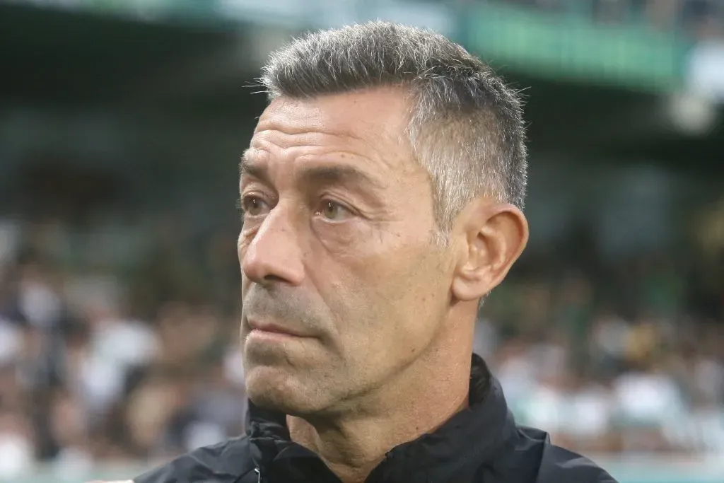 Técnico português foi demitido em abril do Santos. Foto: Gabriel Machado/AGIF