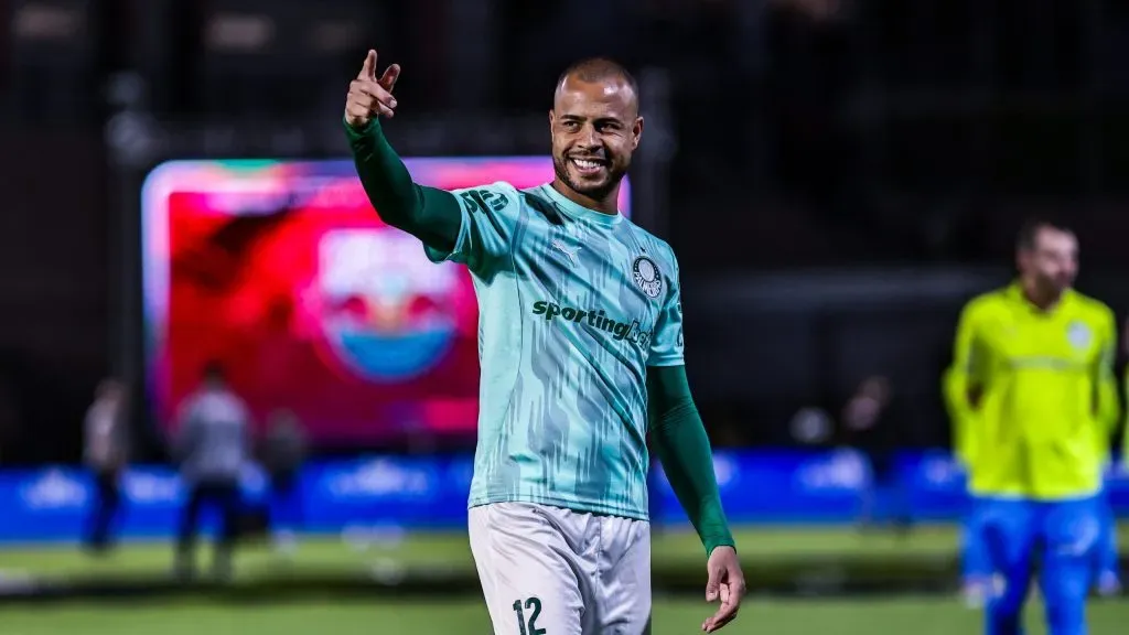 Santos aumenta salário para acertar contratação de Mayke – Foto: Fabio Giannelli/AGIF