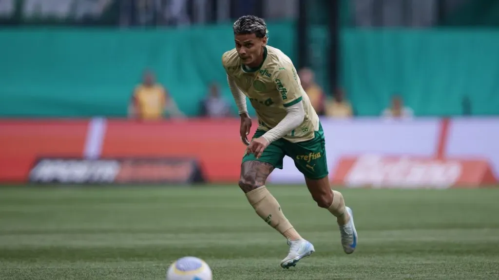 Richard Ríos no Palmeiras. Foto: Ettore Chiereguini/AGIF