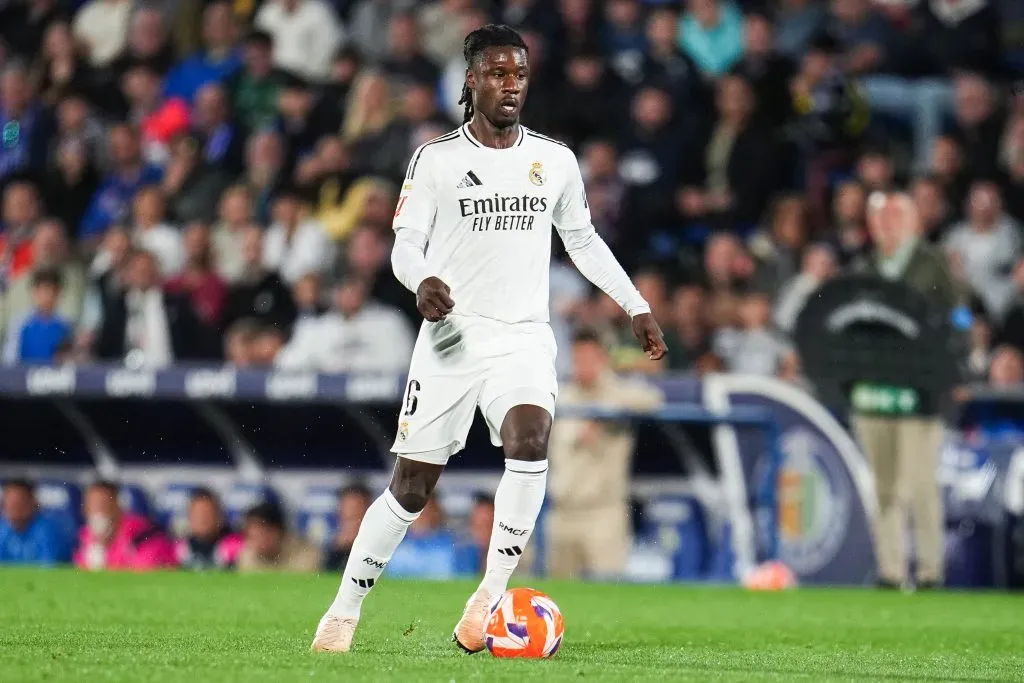 GETAFE, SPAIN – APRIL 23: Eduardo Camavinga of Real Madrid run with the ball during the LaLiga match between Getafe CF and Real Madrid CF at Coliseum Alfonso Perez on April 23, 2025 in Getafe, Spain. (Photo by Aitor Alcalde/Getty Images)
