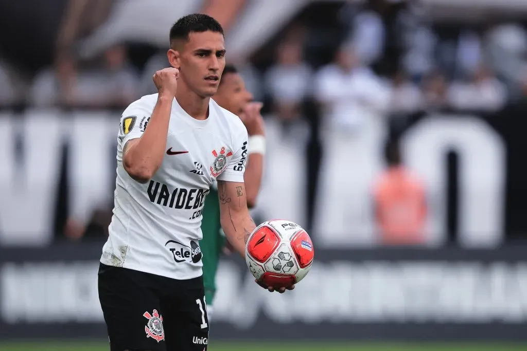 SP – SAO PAULO – 21/01/2024 – PAULISTA 2024, CORINTHIANS X GUARANI – Matias Rojas jogador do Corinthians durante partida contra o Guarani no estadio Arena Corinthians pelo campeonato Paulista 2024. Foto: Ettore Chiereguini/AGIF