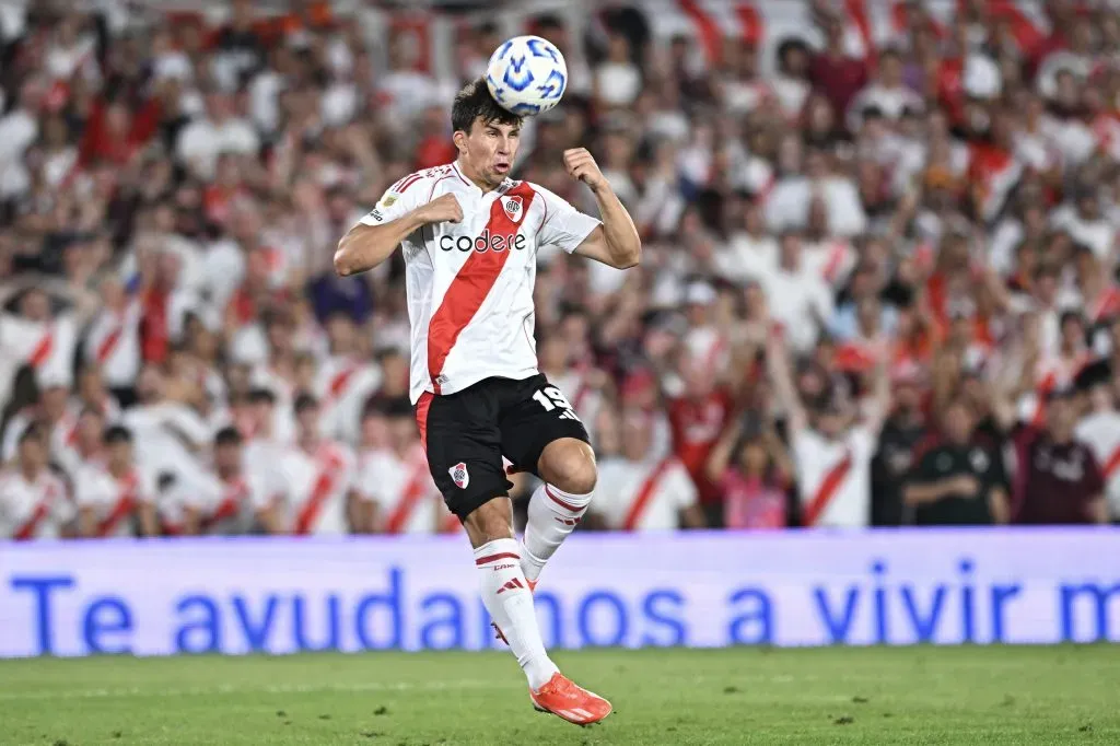 BUENOS AIRES, ARGENTINA – FEBRUARY 16: Gonzalo Tapia of River Plate heads the ball during a Torneo Apertura Betano 2025 match between River Plate and Lanus at Estadio Más Monumental Antonio Vespucio Liberti on February 16, 2025 in Buenos Aires, Argentina. (Photo by Rodrigo Valle/Getty Images)