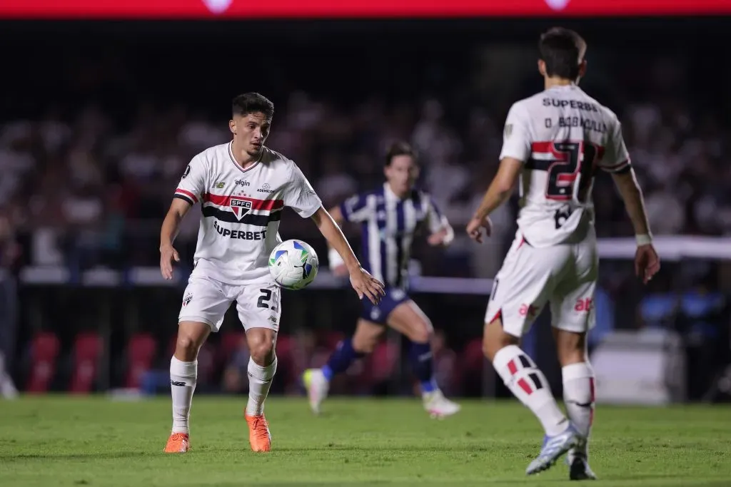 SP – SAO PAULO – 27/05/2025 – COPA LIBERTADORES 2025, SAO PAULO X TALLERES – Pablo Maia jogador do Sao Paulo durante partida contra o Talleres no estadio Morumbi pelo campeonato Copa Libertadores 2025. Foto: Ettore Chiereguini/AGIF