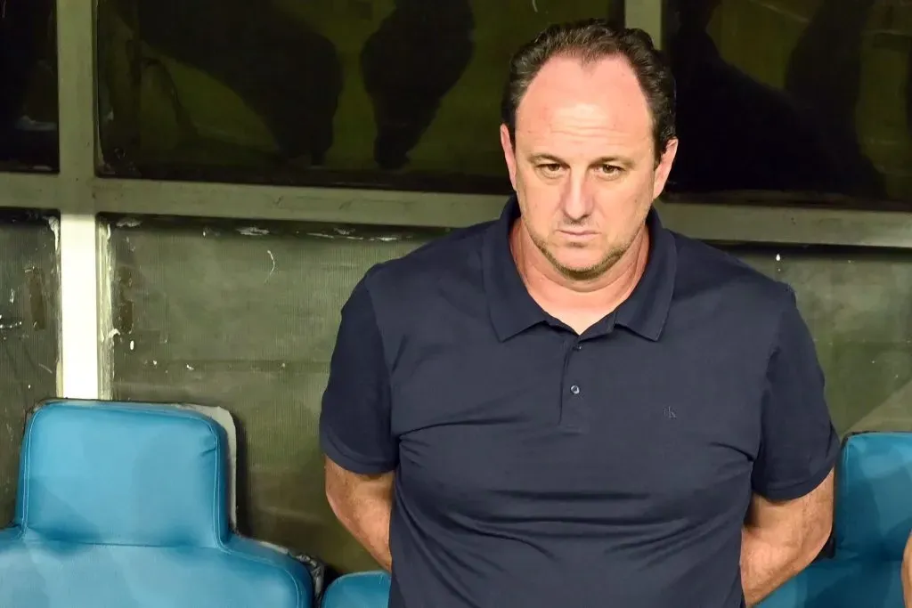 Rogério Ceni já chegou a admitir problema de comportamento de Pedro nos bastidores. Foto: Walmir Cirne/AGIF