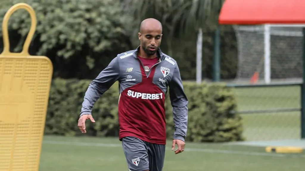 Lucas Moura treina no CT da Barra Funda – Fotos: Erico Leonan / São Paulo FC