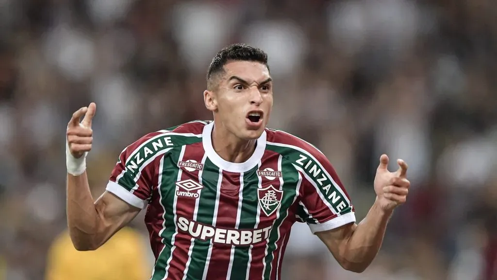 Kevin Serna pode jogar na Colômbia - Foto: Thiago Ribeiro/AGIF.