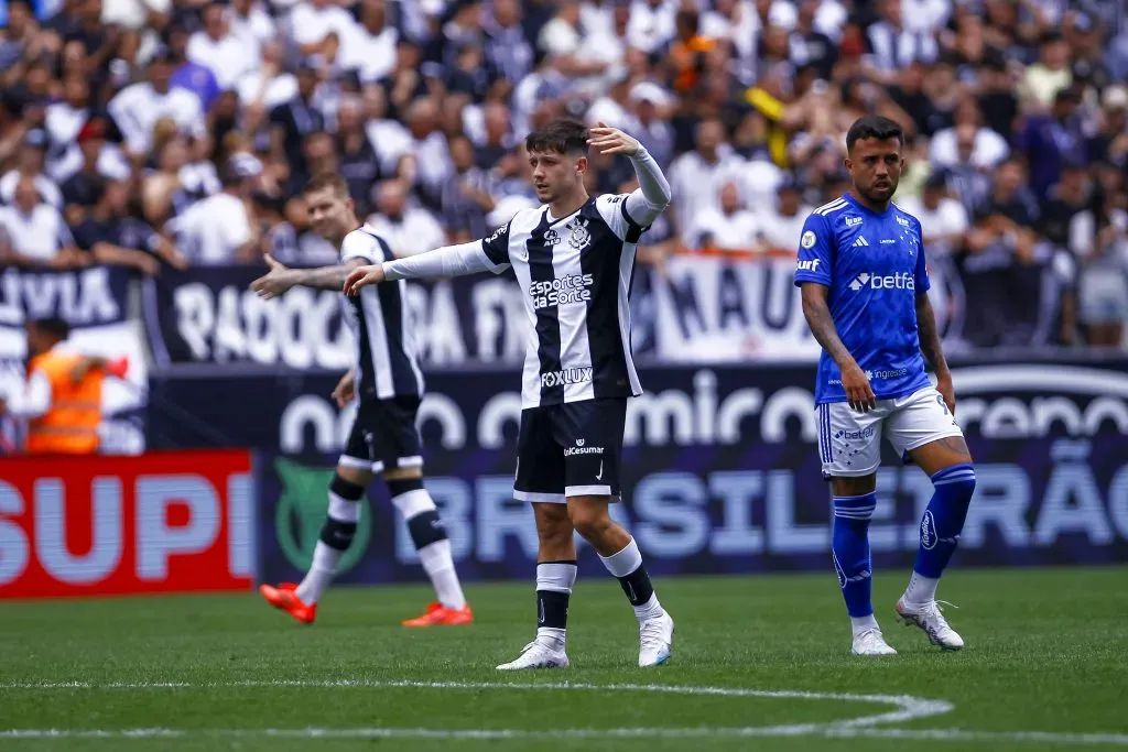 Garro jogador do Corinthians durante partida contra o Cruzeiro no estadio Arena Corinthians pelo campeonato Brasileiro A 2024. Foto: Marco Miatelo/AGIF