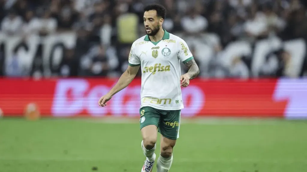 Felipe Anderson vive incerteza no Palmeiras e pode sair do clube