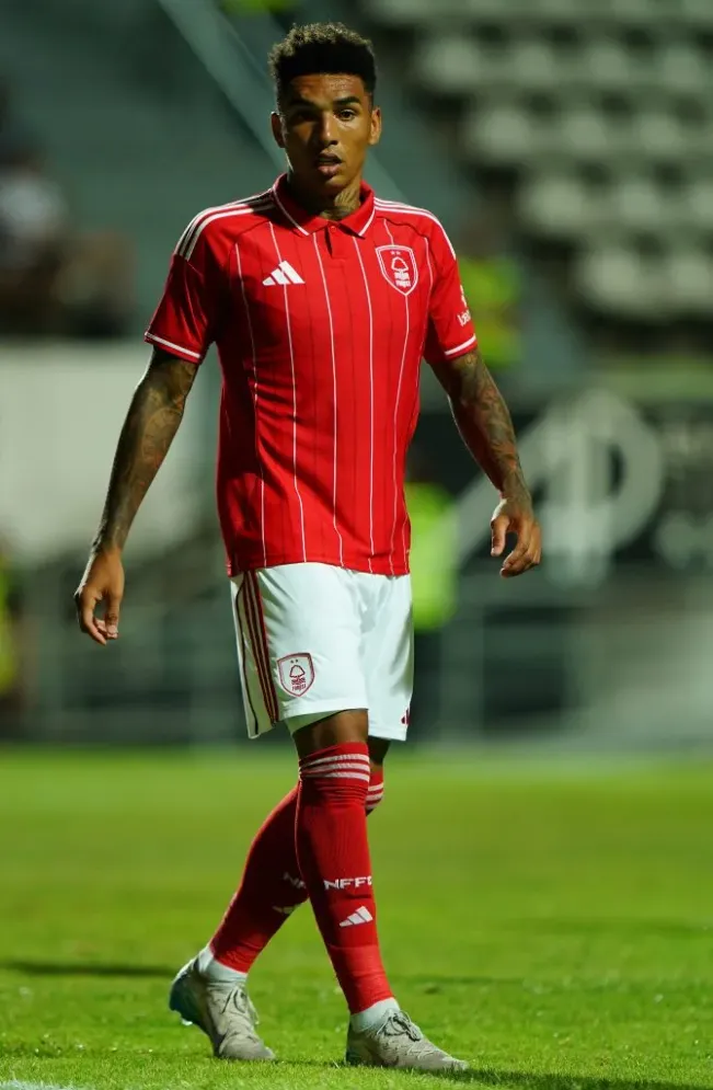 Igor Jesus em estreia pelo Nottingham Forest(Photo by Gualter Fatia/Getty Images)