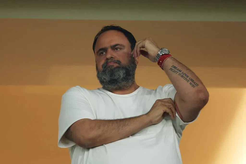 Evangelos Marinakis tem bastante experiência no ramo - (Photo by Michael Steele/Getty Images).