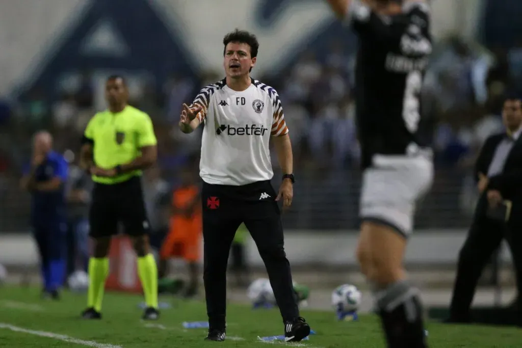 Atuações do Vasco: defesa vacila, Coutinho perde chance e empate com CSA. 2025. Foto: Marlon Costa/AGIF