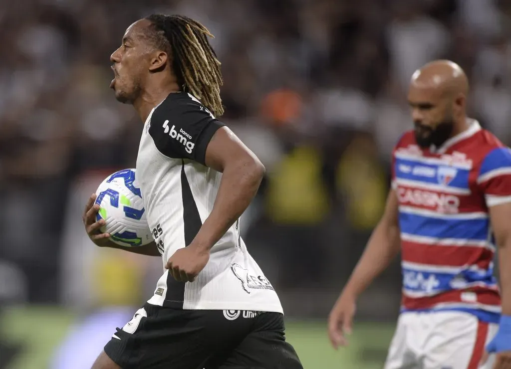 Andre Carrillo, jogador do Corinthians durante partida contra o Fortaleza no estadio Arena Corinthians pelo campeonato Brasileiro A 2025. Foto: Alan Morici/AGIF