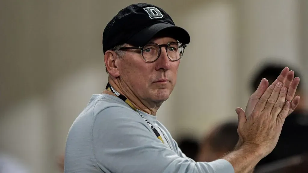 John Textor vai agitando os bastidores do Fogão - Foto: Thiago Ribeiro/AGIF.