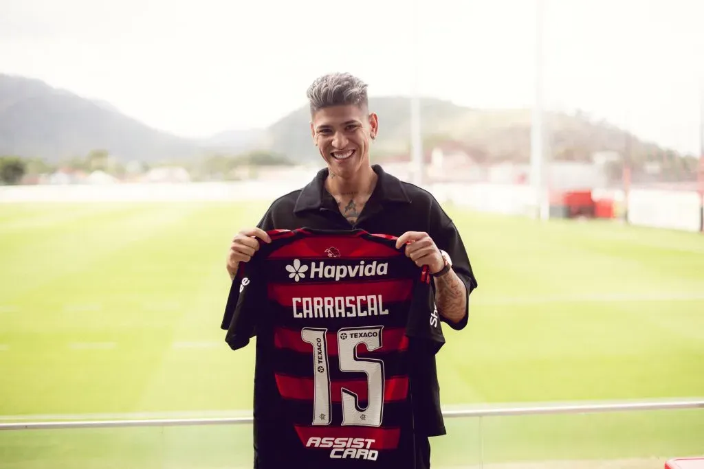 Carrascal deve estrear - Foto: Adriano Fontes/Flamengo