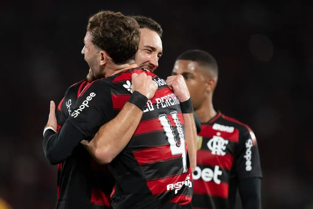 Léo Ortiz e Léo Pereira vivem fase artilheira pelo Flamengo. Foto: Jorge Rodrigues/AGIF