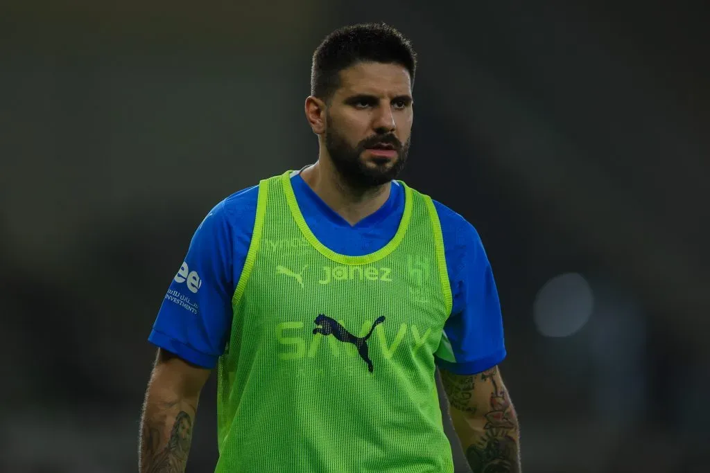 Artilheiro sérvio Aleksandar Mitrovic. (Photo by Yasser Bakhsh/Getty Images)