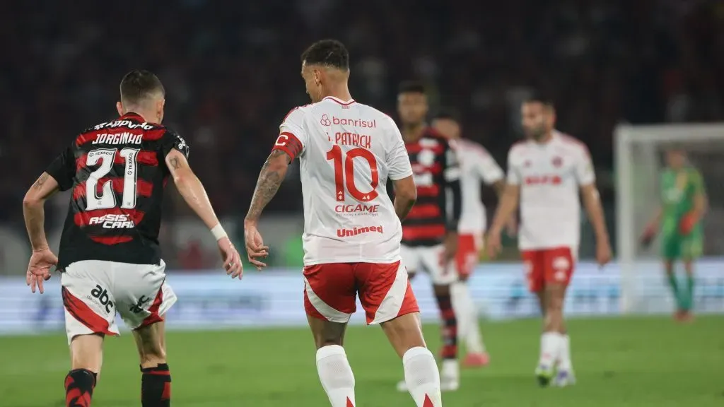 Alan Patrick, meia-atacante do Internacional em partida pela Conmebol Libertadores