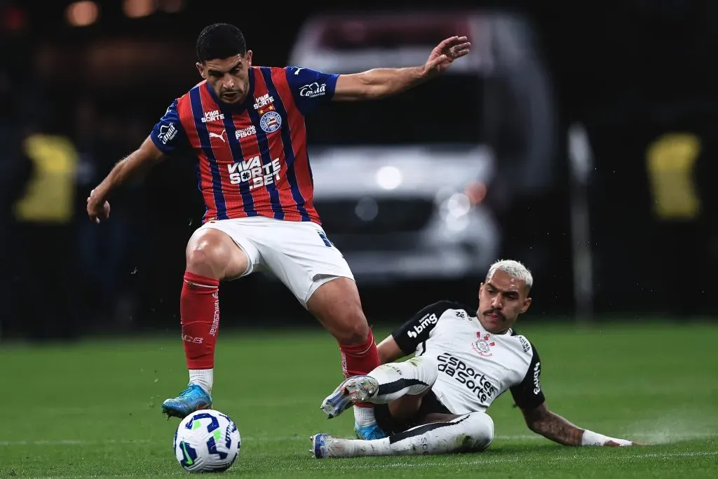 Atuações: Bahia vence com golaço e pênalti, enquanto corintianos recebem notas baixas. Foto: Ettore Chiereguini/AGIF