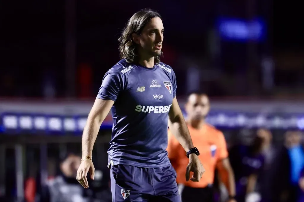 Zubeldía segue sem clube até aqui - Foto: Marcello Zambrana/AGIF.