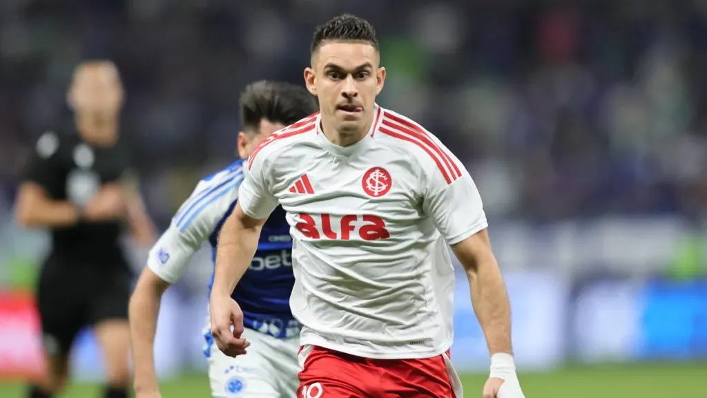 Rafael Borré vive momento ruim no Inter – Foto: Gilson Lobo/AGIF