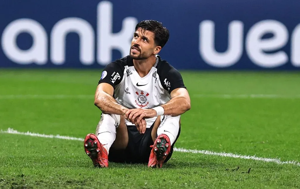 Héctor Hernández acumula números negativos no Corinthians e na carreira. Foto: Fabio Giannelli/AGIF