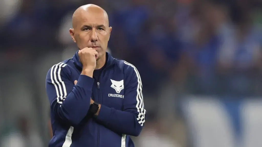 Leonardo Jardim conta com 3 desfalques para Atlético-MG x Cruzeiro – Foto: Gilson Lobo/AGIF