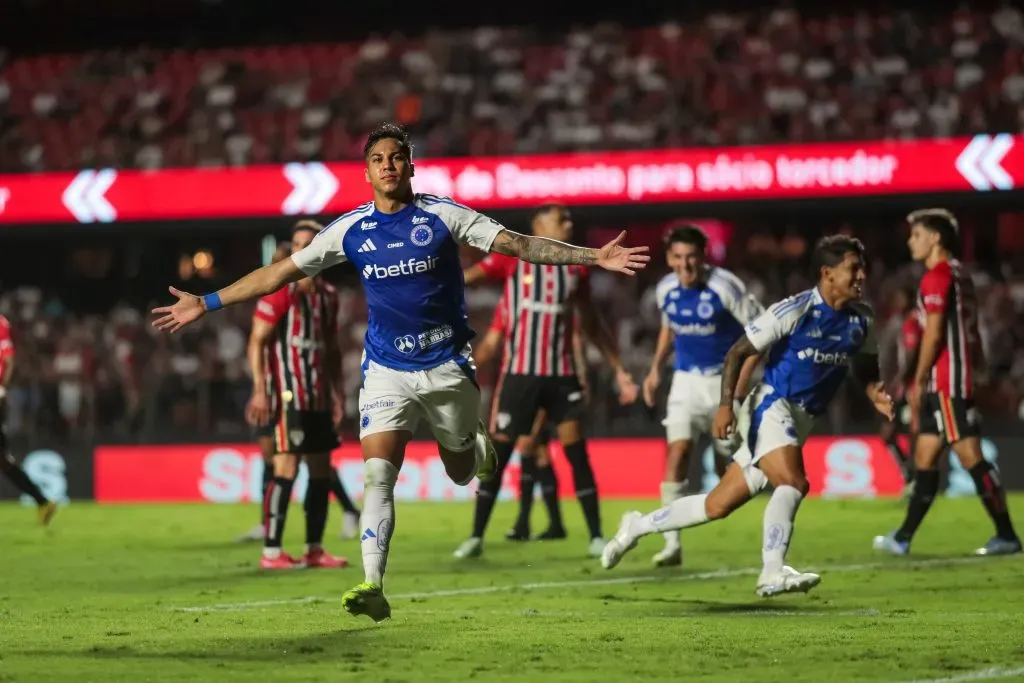 Duelo do primeiro turno acabou 1 a 1. Foto: Marco Miatelo/AGIF