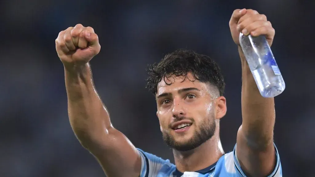 Foto: Endelli/Getty Images – Di Cesare é a bola da vez nos bastidores da Vila Belmiro.