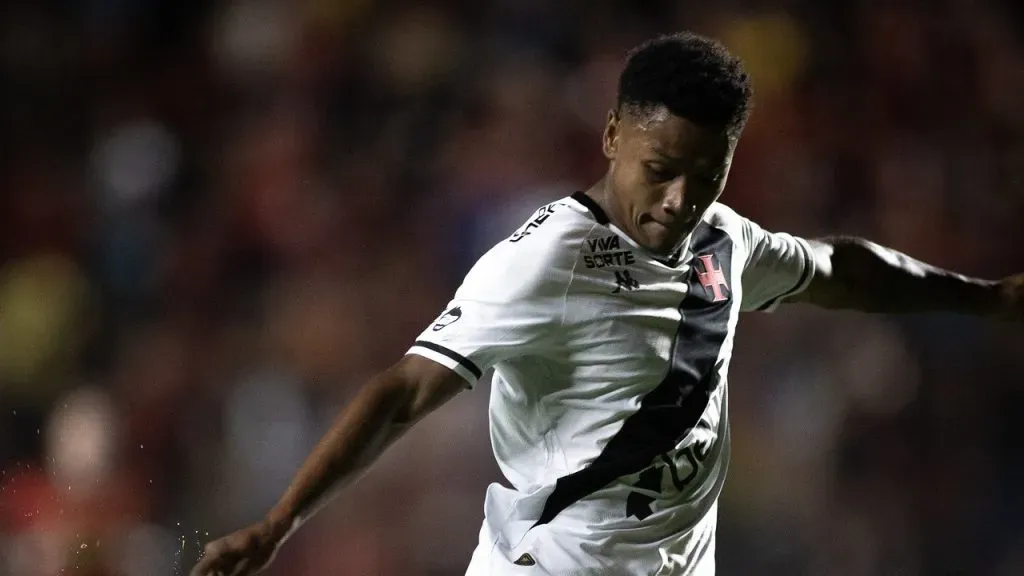 Fernando Diniz analisa estreia de Matheus França – Fotos: Matheus Lima/Vasco.