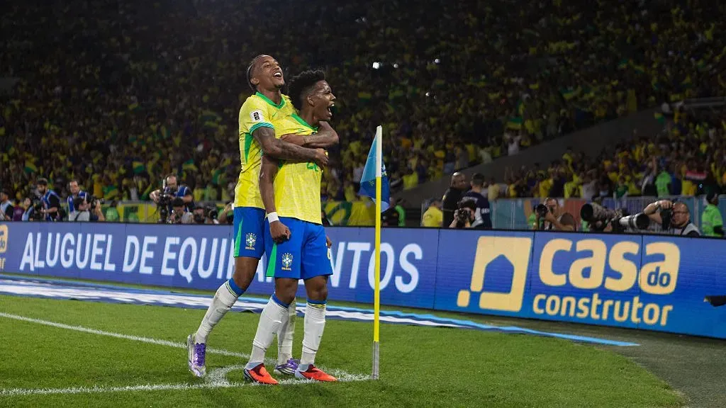 João Pedro e Estêvão na Seleção. Foto: Ruano Carneiro/Getty Images
