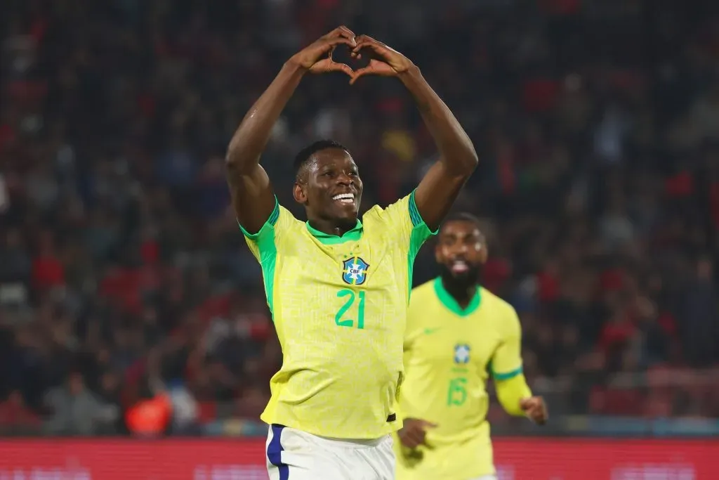 SANTIAGO, CHILE – OCTOBER 10: Luiz Henrique of Brazil celebrates after scoring the team’s second goal during the FIFA World Cup 2026 South American Qualifier match between Chile and Brazil at Estadio Nacional de Chile on October 10, 2024 in Santiago, Chile. (Photo by Marcelo Hernandez/Getty Images)