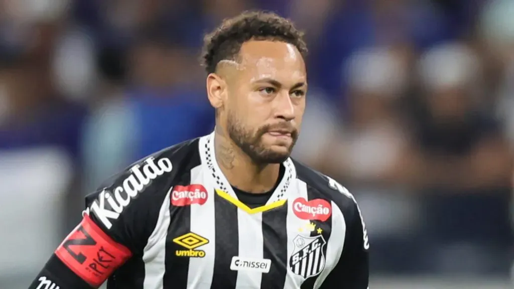 Neymar, do Santos. Foto: Gilson Lobo/AGIF.