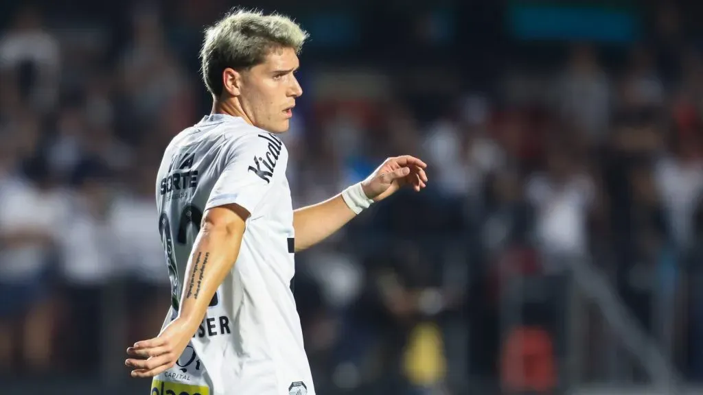 Sem Rollheiser o Santos vai ter mudanças – Foto: Marcello Zambrana/AGIF