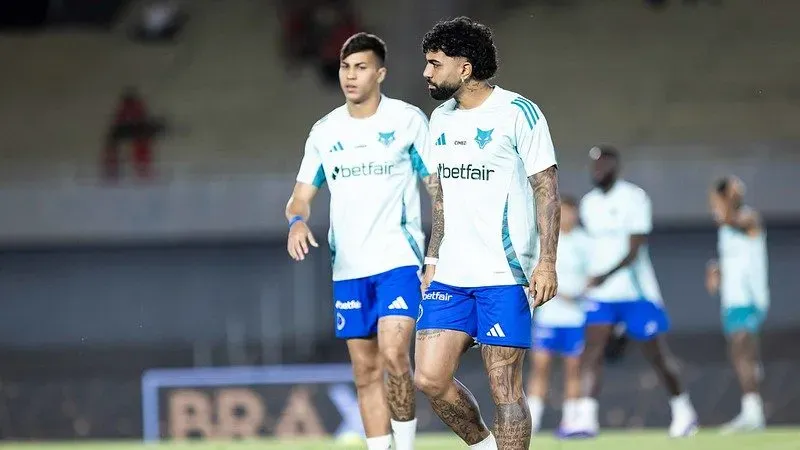 Kaio Jorge e Gabigol. Foto: Heber Gomes/Cruzeiro