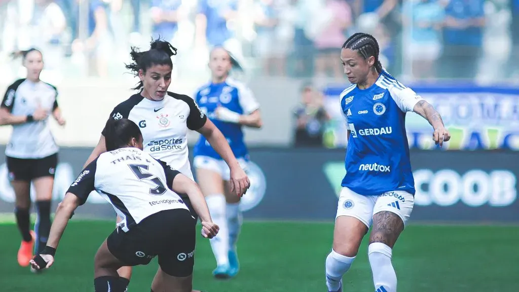 Cruzeiro e Corinthians na final do Brasileiro Feminino