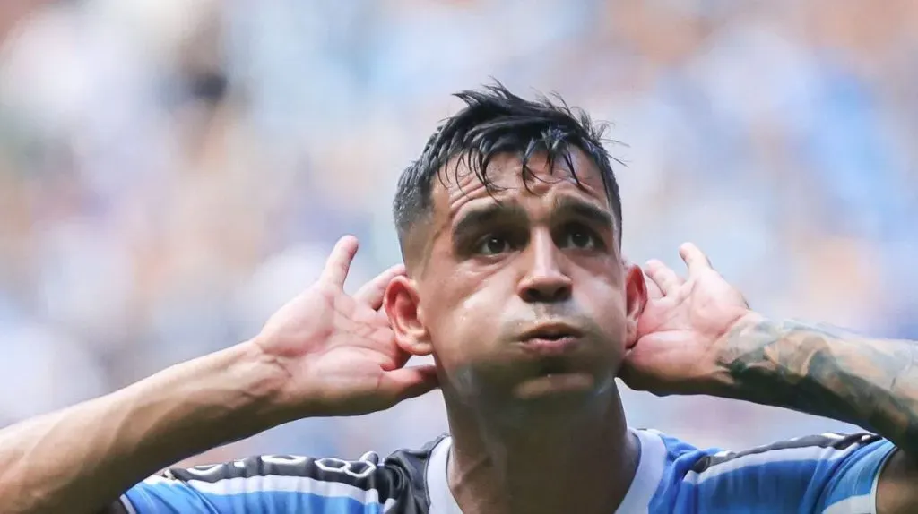 Cristaldo comemorando gol marcado no ano passado. Foto: Maxi Franzoi/AGIF