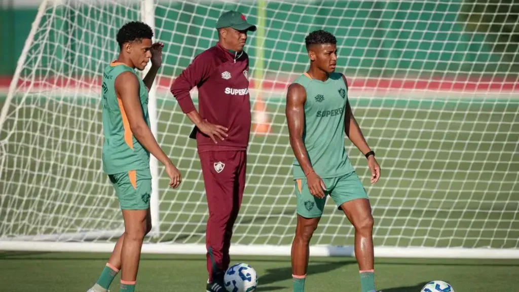 Matheus Reis mira oportunidades com Renato Gaúcho – Foto Marcelo Gonçalves FFC