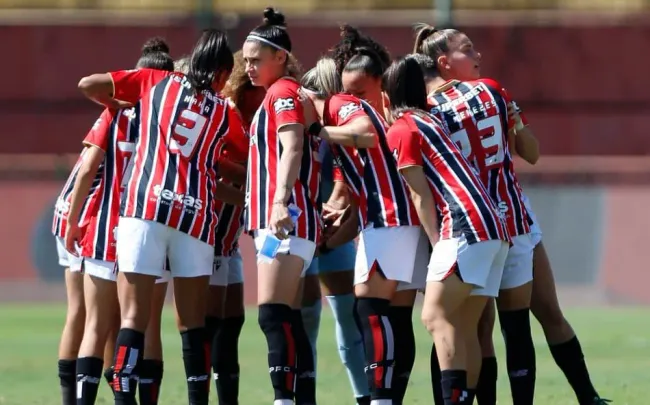 Jogadoras do São Paulo. Foto: Miguel Schincariol/São Paulo FC