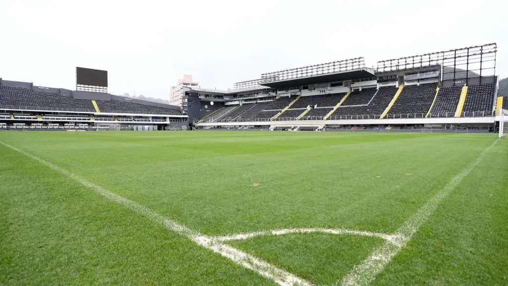 Vila Belmiro irá receber o confronto entre Santos x São Paulo – Foto: Mauricio De Souza/AGIF