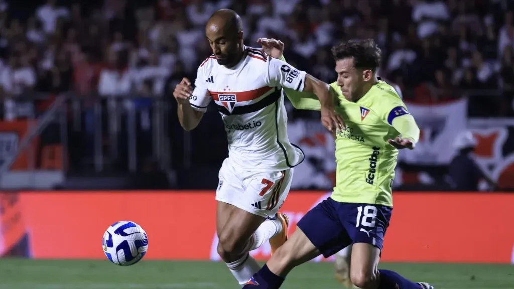 Lucas Moura jogador do Sao Paulo durante partida contra o LDU no estadio Morumbi pelo campeonato Copa Sul-Americana 2023. Foto: Marcello Zambrana/AGIF
