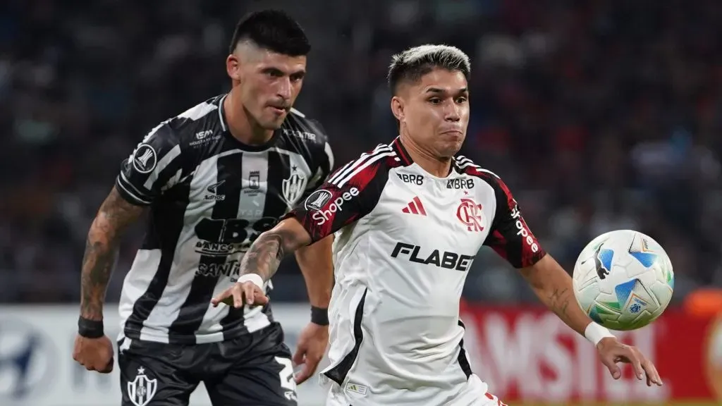 Flamengo e Central Córdoba pela Libertadores. (Joaquín Camiletti/Getty Images)