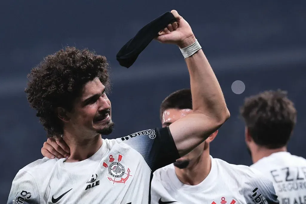 Andre Ramalho jogador do Corinthians comemora seu gol durante partida contra o Juventude no estadio Arena Corinthians pelo campeonato Copa Do Brasil 2024. Foto: Ettore Chiereguini/AGIF