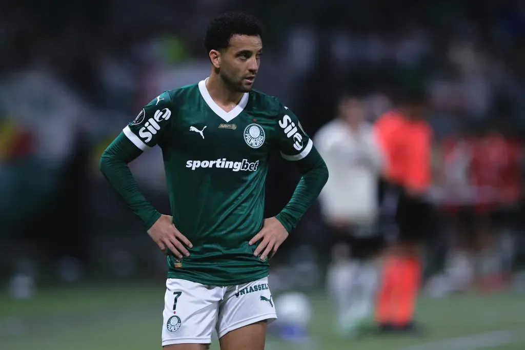Felipe Anderson jogador do Palmeiras durante partida contra o Universitario no estadio Arena Allianz Parque pelo campeonato Copa Libertadores 2025. Foto: Ettore Chiereguini/AGIF