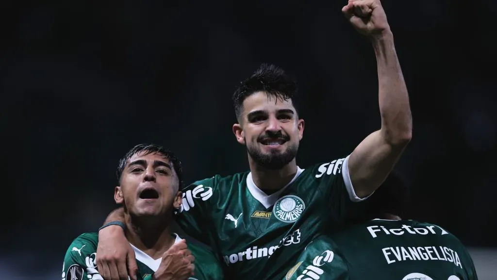 Flaco López comemorando. Foto: Ettore Chiereguini/AGIF