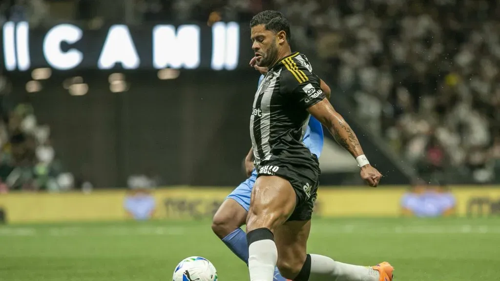 Hulk abre o jogo sobre futuro no Galo após críticas – Foto: Fernando Moreno/AGIF