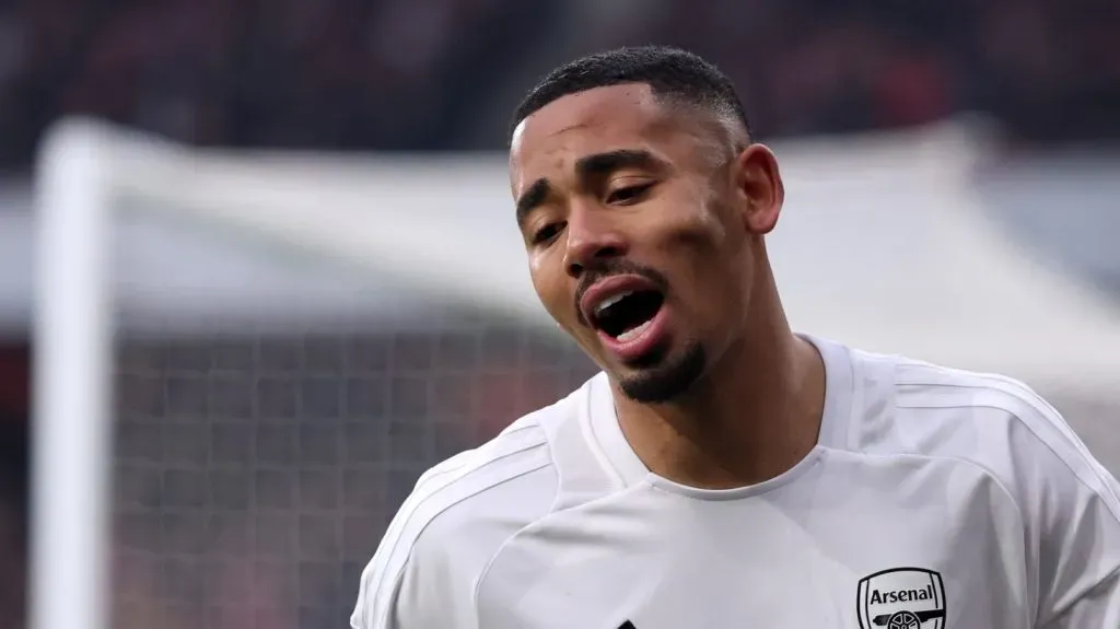 Foto: Julian Finney/Getty Images – Jogador está em baixa no Arsenal e volta ao Brasil pode acontecer.